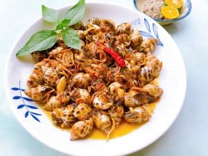 cách làm ốc hương xào bơ tỏi