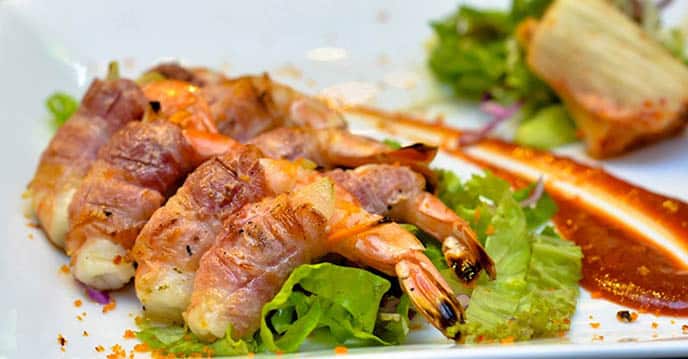 Ba chỉ cuộn tôm sú