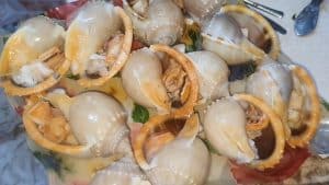 ốc tỏi nướng nước mắm