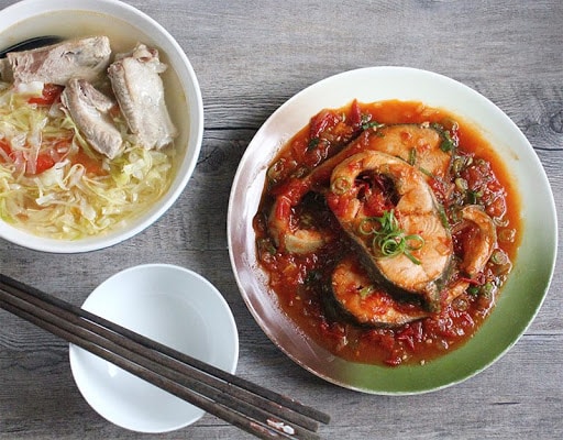 cá thu sốt cà chua