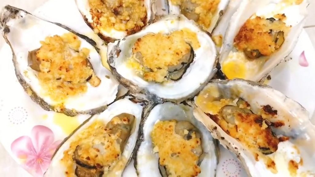 hàu nướng bơ tỏi