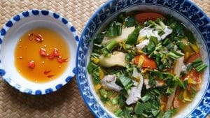 cá chẽm nấu canh chua