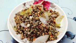 hến xào hành tây